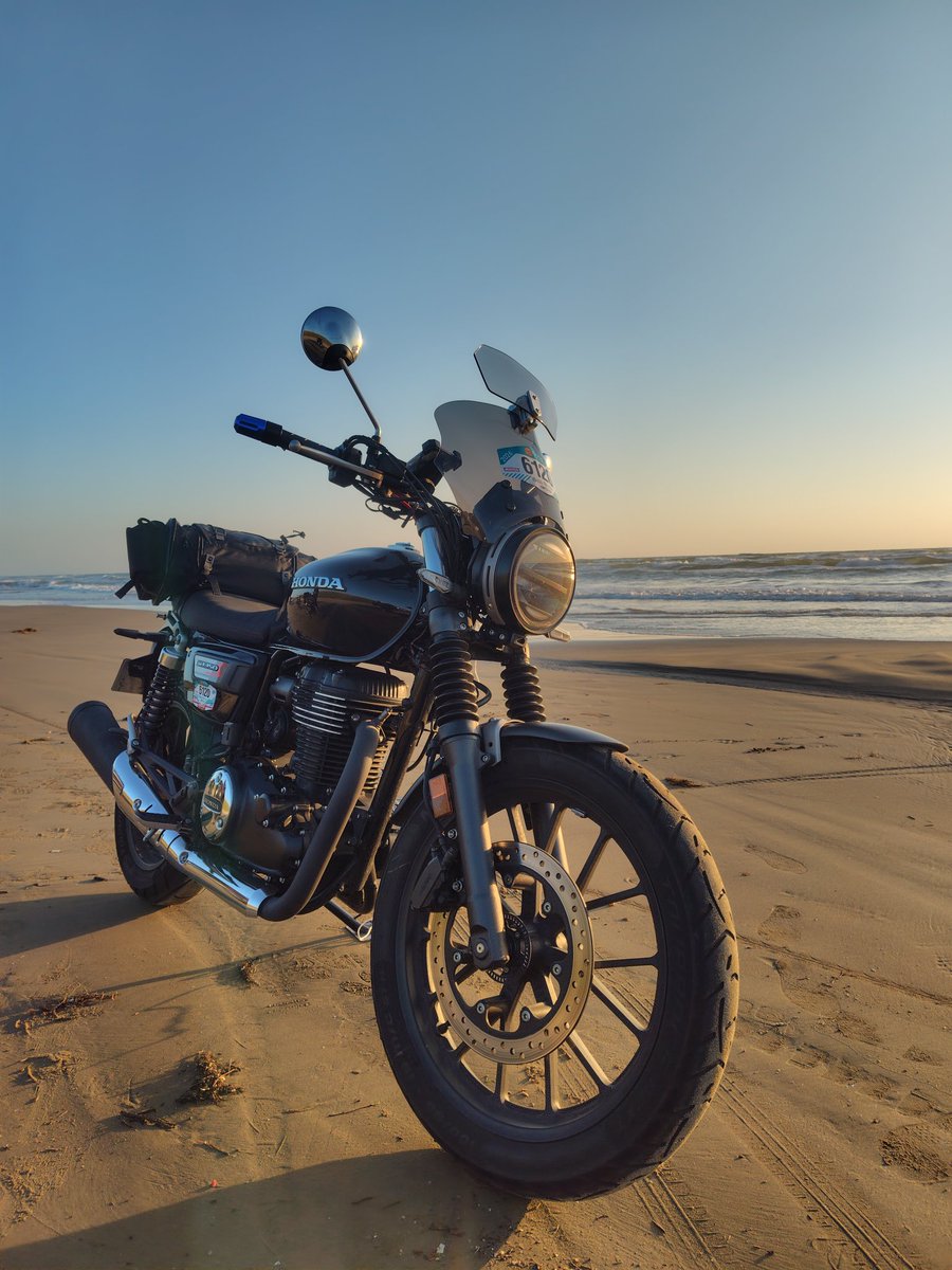 iwax66's tweet photo. #バイク乗ってなかったらココ絶対来てない場所100選
石川県 千里浜なぎさドライブウェイ
1️⃣2️⃣2024年10月
3️⃣4️⃣2026年5月 https://t.co/HVCV51rF12