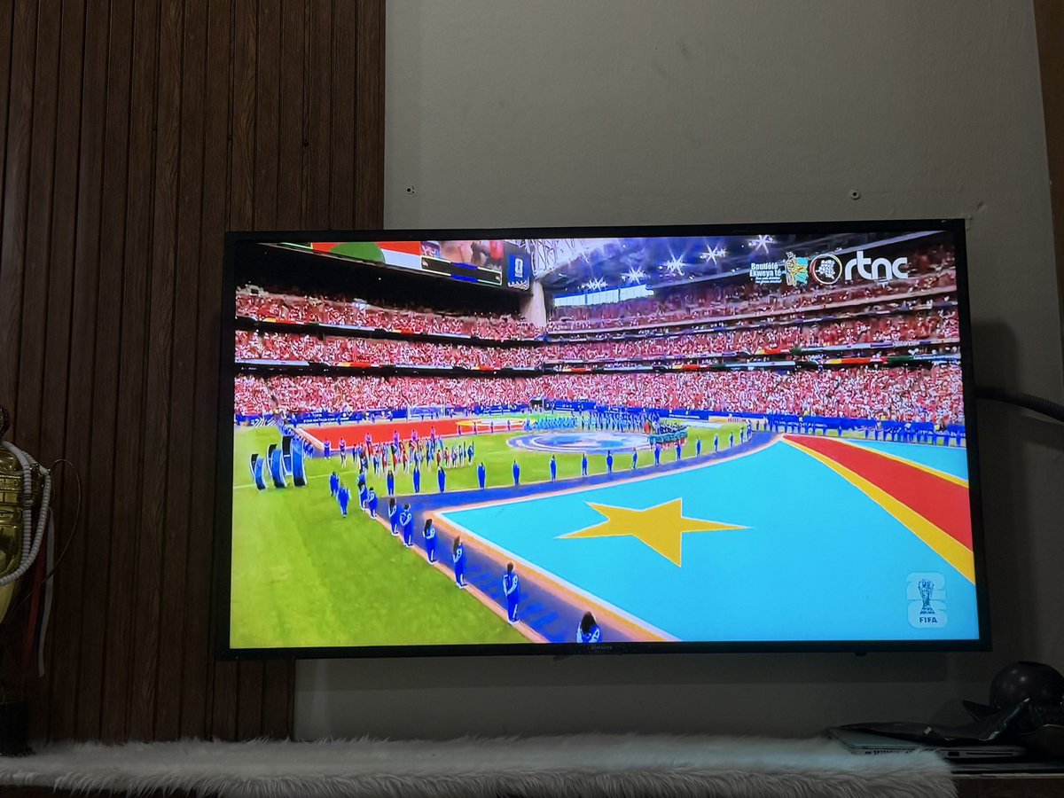 DrFurah's tweet photo. Le drapeau de la RDC rayonne à Houston 😍
Après plus de 50 ans nous voilà en CDM😍😍😍 https://t.co/9y1aM5PQoK