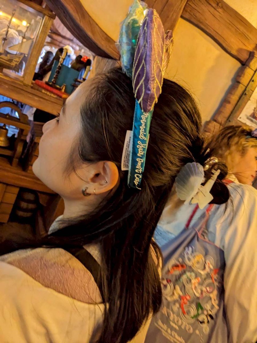 sxstar613's tweet photo. 今年の推し活🧜🏻‍♀️🐠🦀
親友に楽しんでもらえて満足満足
また行こ〜( ✌︎'ω')✌︎ https://t.co/dEETYZ8sDi