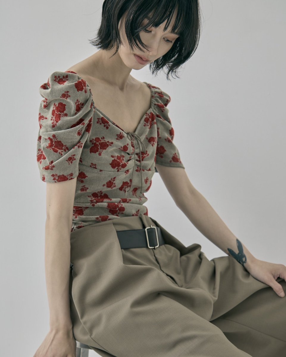 STUDIOUS_JP's tweet photo. ◻︎STUDIOUS Summer Wool Belted Trousers

KAHKI 残り僅か🥀

https://t.co/U9048frzyA

#ZOZOTOWN
#studious https://t.co/QcPujWHnbN
