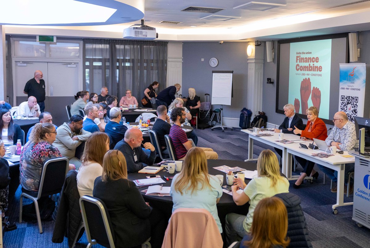 UniteSharon's tweet photo. I'm here with Unite reps from finance at their combine today in Scotland. We're looking at industrial coordination to ensure we can push-up pay for our finance members. #JobsPayConditions https://t.co/tCJ1PIF7In