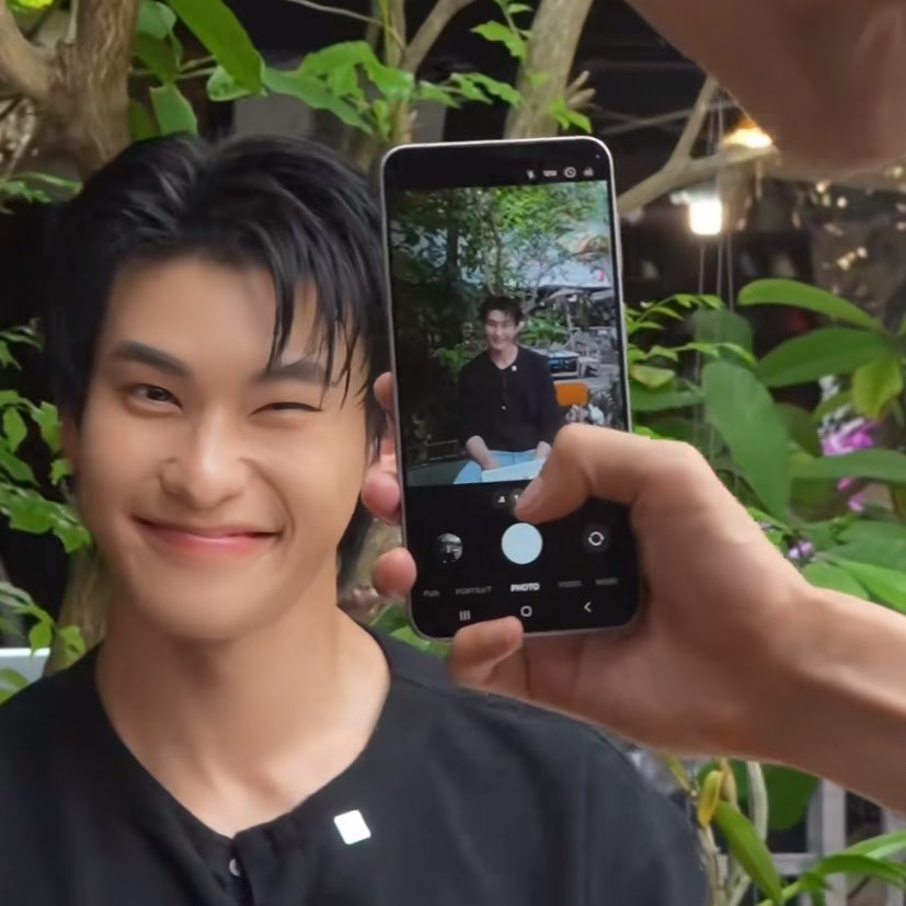 ใครเป็นสาววายคิ้วงอกแล้ว tweet media