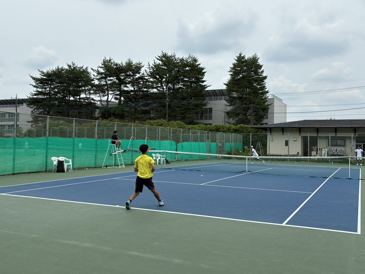 uec_tennis1959's tweet photo. 6/14(日)
関東国公立戦第2戦

対 一橋大学（Away）
D 0-2
S 4-3
計4-5
と敗北しました

国公立戦2試合目は惜しくも敗北してしまいました。今後の試合に向けて改善できるよう練習していきます。
応援ありがとうございました。

一橋大学さん、ありがとうございました🙇 https://t.co/KjEHmS0fbD