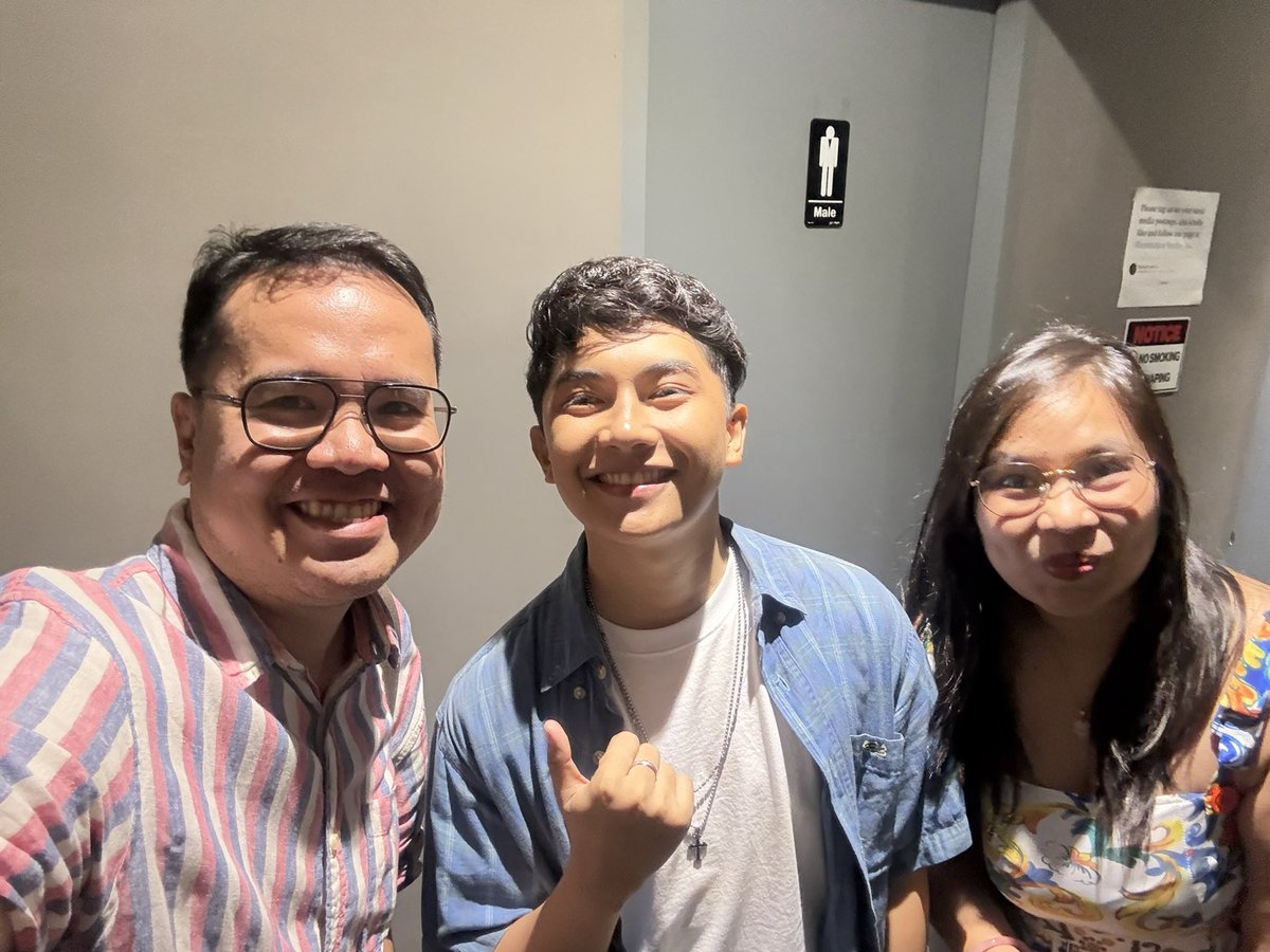 onlypatsph's tweet photo. ang ganda ng #DoubleTake #ReverseCard #AlTer last Sun! Last run na nila next weekend!! habol kayo! Daming emosyong maiiwan! magbabanlaw talaga after!

plus points sa naalala ako ni @_AteDick, "ikaw ung sa twitter"shet!kinilig talagaa ako!!

pakahusay nyo! #IMaybeEasyButImNotCheap https://t.co/MIwUjTOy4V