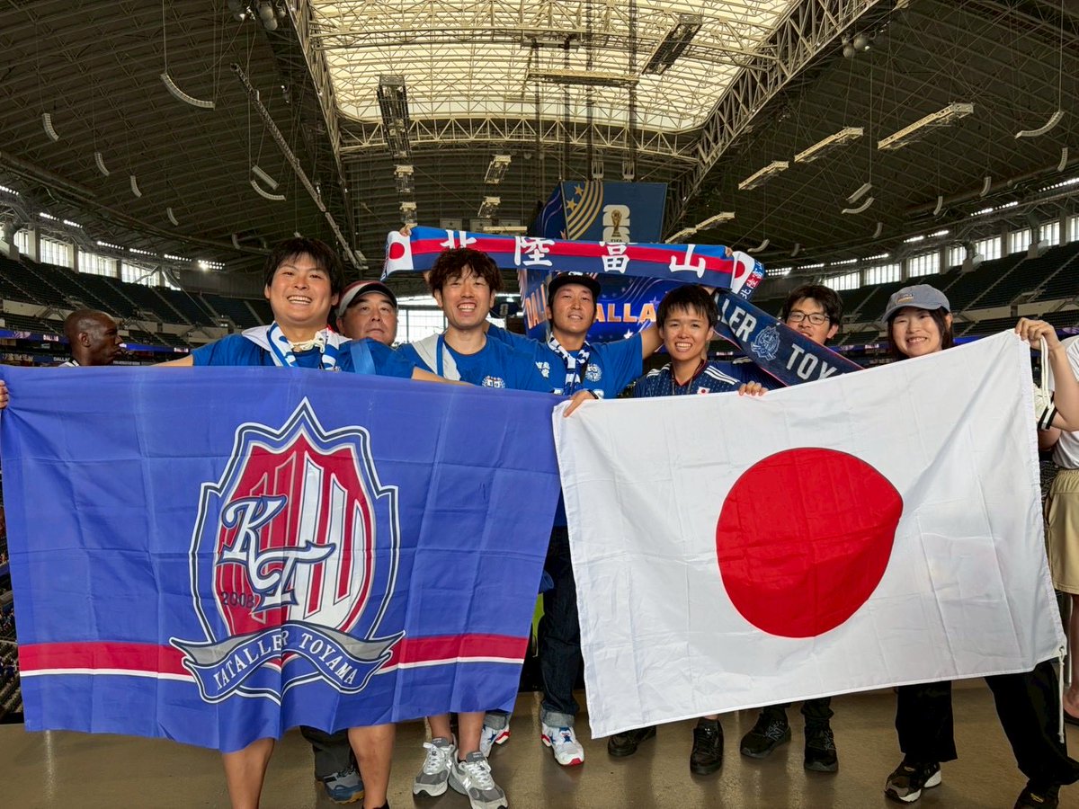 asahi1203mc's tweet photo. 🇯🇵26/6/13✈︎26/6/16🇺🇸
日本国歌が1番痺れた。いつの日かカターレ富山が世界の舞台で戦う時が待ち遠しい🌏
#カターレ富山 #Fifa_worldcup2026 https://t.co/BrINpVAmFJ