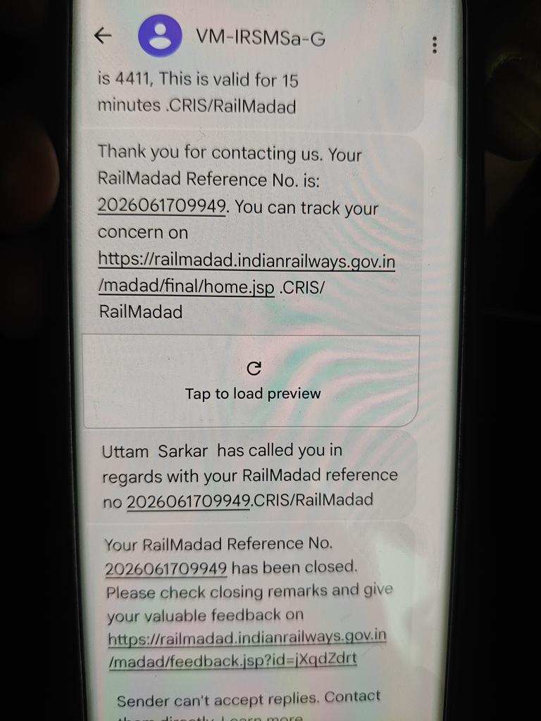 Minihindu20's tweet photo. My co passenger complaint about condition on train no 13333 of B1 coach..he posted d complaint n immediately response came as it is closed without even taking any step..posting SS of it..@PMOIndia @narendramodi just see what @AshwiniVaishnaw has done to @RailwaySeva @RailMinIndia https://t.co/AE3a750mPc