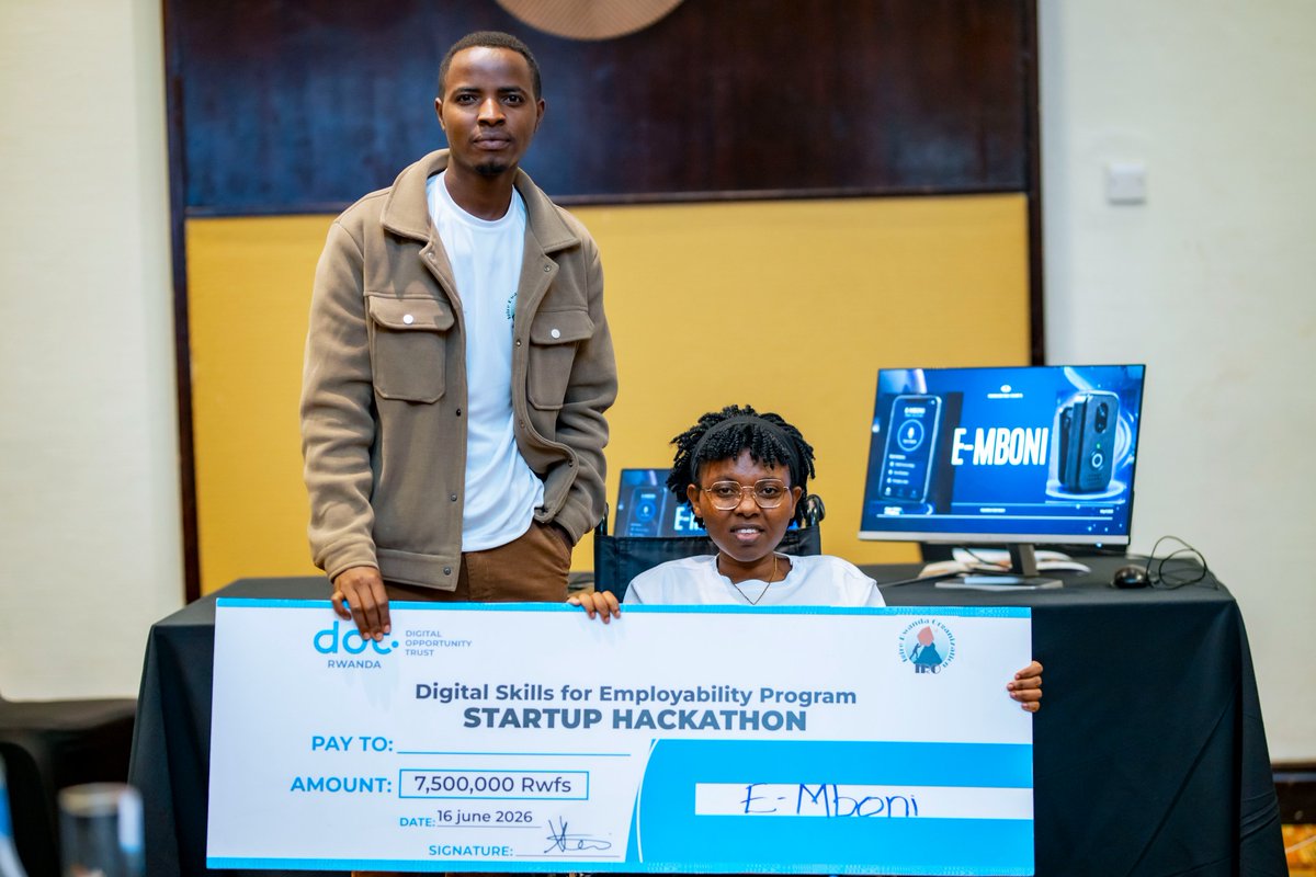 DOTRwanda's tweet photo. "Winning Rwf7.5M for E-Mboni is huge for our team at Van Guard! As a founder with a physical impairment, I'm so grateful to #DSEProgram for accommodations to fully lead. 
Next: Launch our website &amp; bring this wearable smart device to market for safety &amp; independence!" -Esther M. https://t.co/1OyDRTjK2n