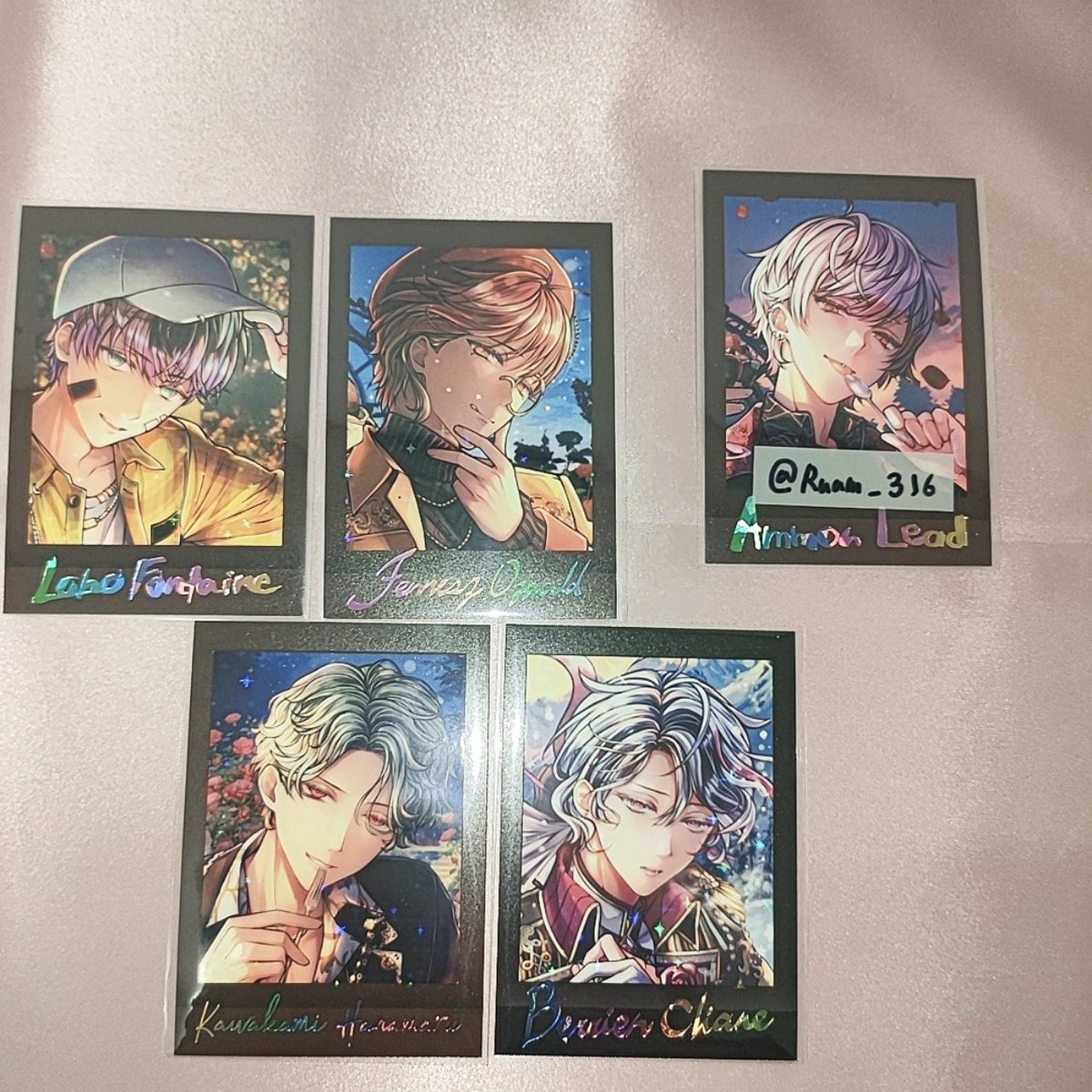 Ruam_316's tweet photo. 【 あくねこ 交換 ぱしゃこれ プレミアム PREMIUM vol.3】

譲▶︎ロノ、バスティン、ボスキ、ルカス、ナック、ラムリ、ミヤジ、フルーレ、ユーハン、シロ、ベレン
(箔)ロノ、フェネス、ハ���マル、ベリアン

求▶ 同種アモン

同枠同士、N⇄N、R⇄R
郵送希望
1枚〜

お気軽にお声がけ下さい🙌🏻 https://t.co/kk1JHE1Ccd