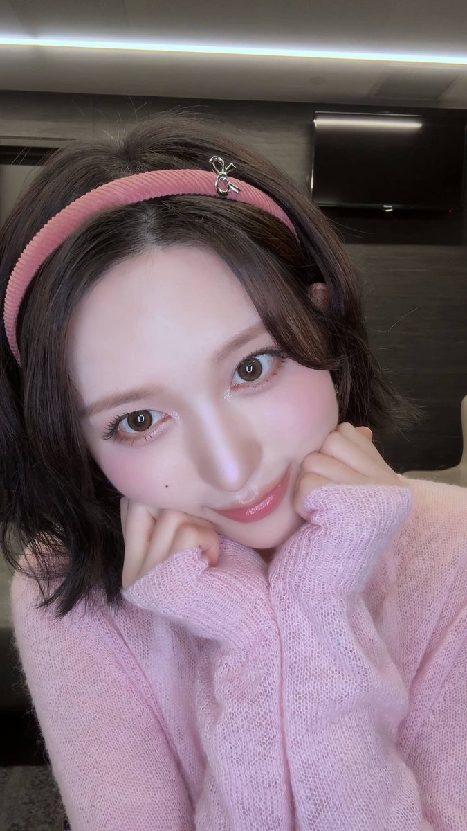 of__autumn's tweet photo. 여자마음 사르르...//녹네 .. https://t.co/okGTKuLKFE