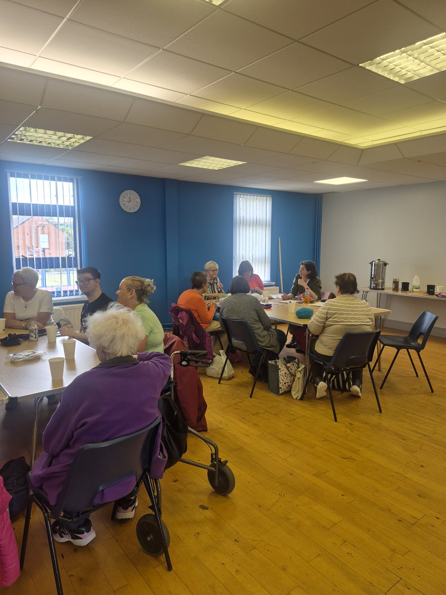ListeningEar9's tweet photo. Knit and Natter had another demonstration in their series "batch slow cooker".
On the menu was carrot and lentil soup.

Hope you all enjoyed it.

#YouMatterToUs 
#TNLCommunityFund 
#halifax https://t.co/MBmPwLqD1Y