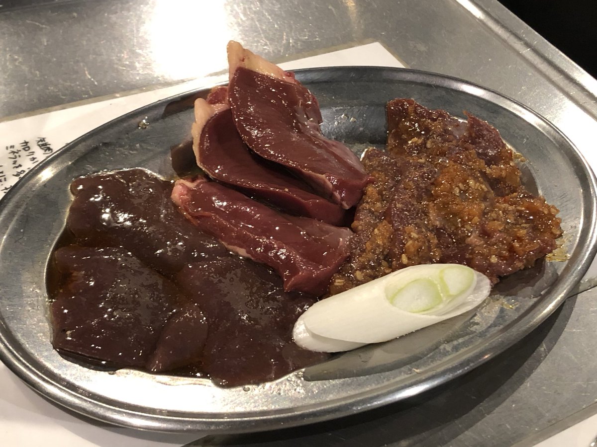 emery_fuzzlive's tweet photo. 無理言って蝦夷鹿のレバー、ハツ、ハラミをこしらえてもらった
脂つきハツは嬉しい誤算ら https://t.co/mGFWBj1PEe