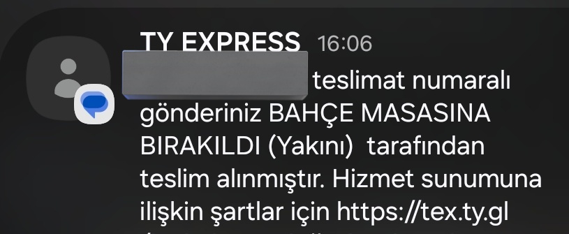 Arifecelk's tweet photo. Bahçe masasıyla yakınızdır dkdldllf https://t.co/RoA35cOF9f