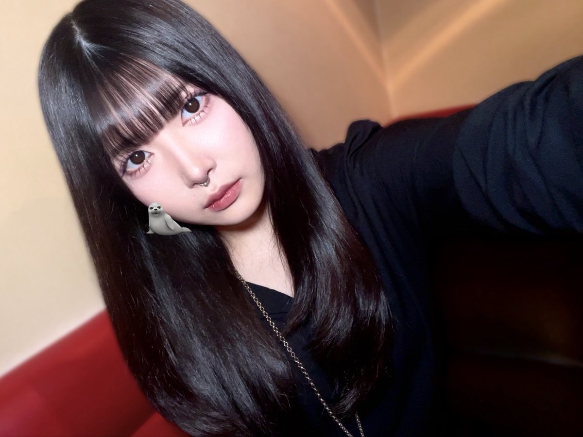 lem_saku's tweet photo. しゅ

休みの度にマーベル観るガキになってる
サブスクで1番使ってるのディズニープラスだけどテレビで再生すると字幕の表示遅くなったりするのだけやめてほしい

さくいのはげ https://t.co/cA2pSIj2UN