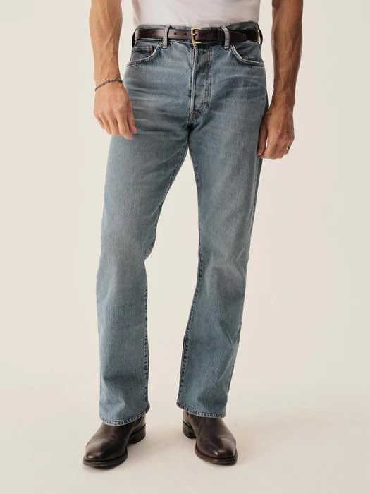 JBMason's tweet photo. recommended denim:

- Natalino
- Drake’s 
- J. Crew (classic straight) 
- Buck Mason (ford standard) https://t.co/H6HvDfhtPs