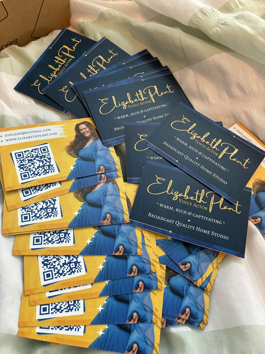 _ElizabethPlant's tweet photo. Not often I get to unbox things as a voice actor, but there's nothing quite like a shiny new ✨ BUSINESS CARD ✨

With #DevelopBrighton just a month away, I can't wait to start giving these out! So proud of the design, truly feels just like me ~ and here's hoping you agree 👀 https://t.co/sbKs6xmQTN