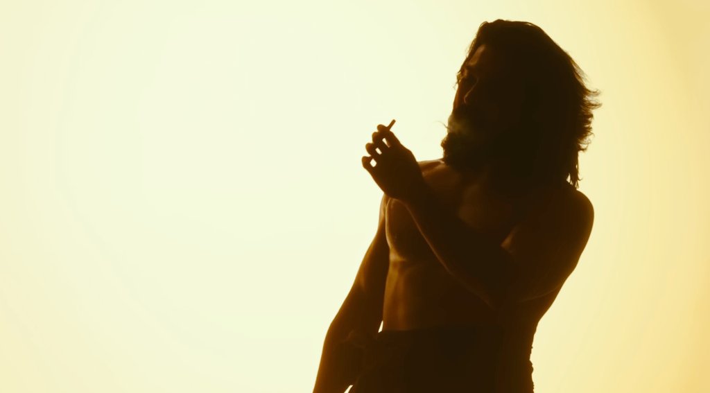 Sainikhilt1's tweet photo. REPRESENTING AURA WITH bare body....
#ramcharan #peddi https://t.co/fbYQRsjCLV