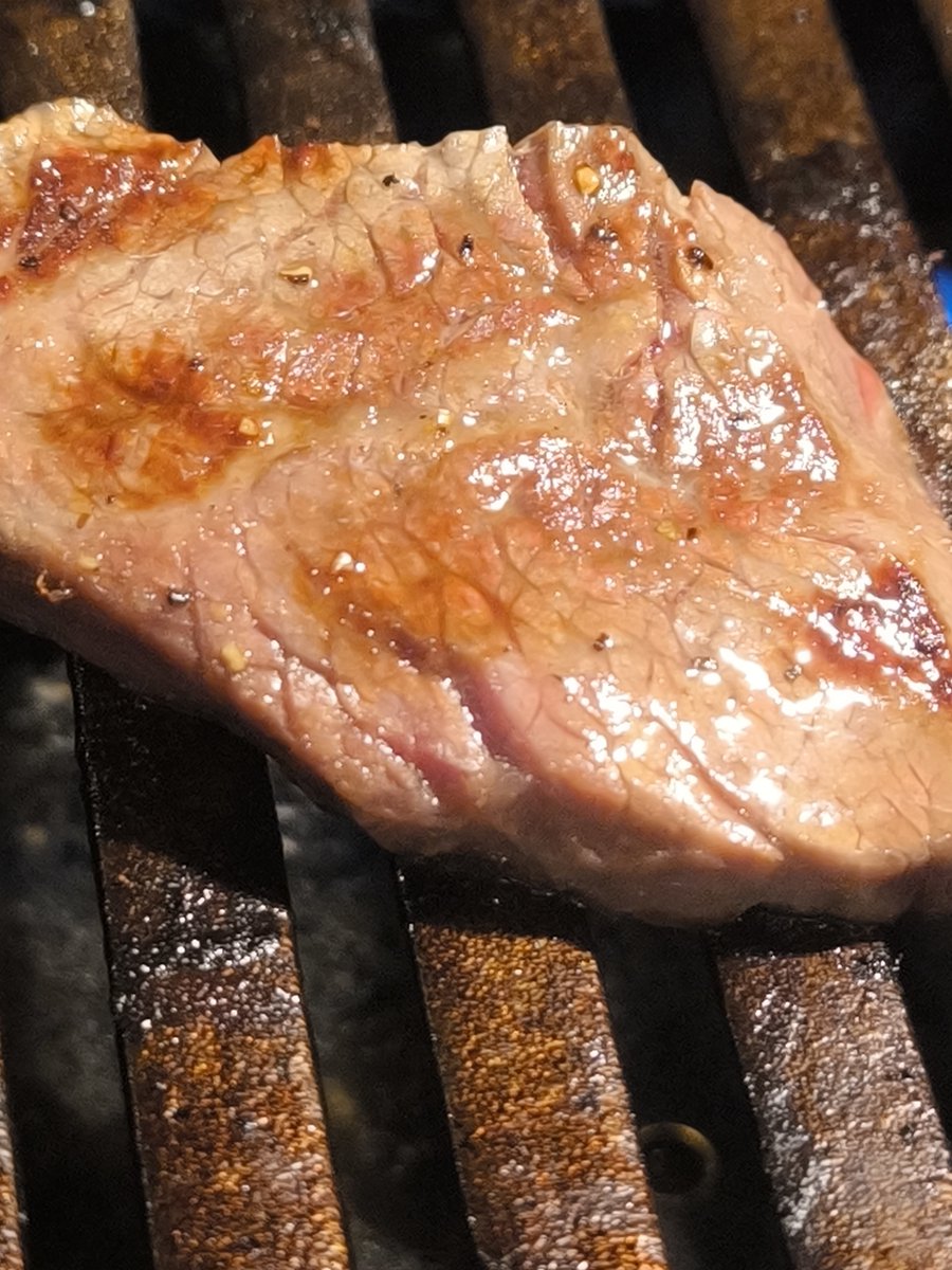 kami_el_3rd's tweet photo. 6月17日はいい肉の日なので https://t.co/pz19cgWGNv