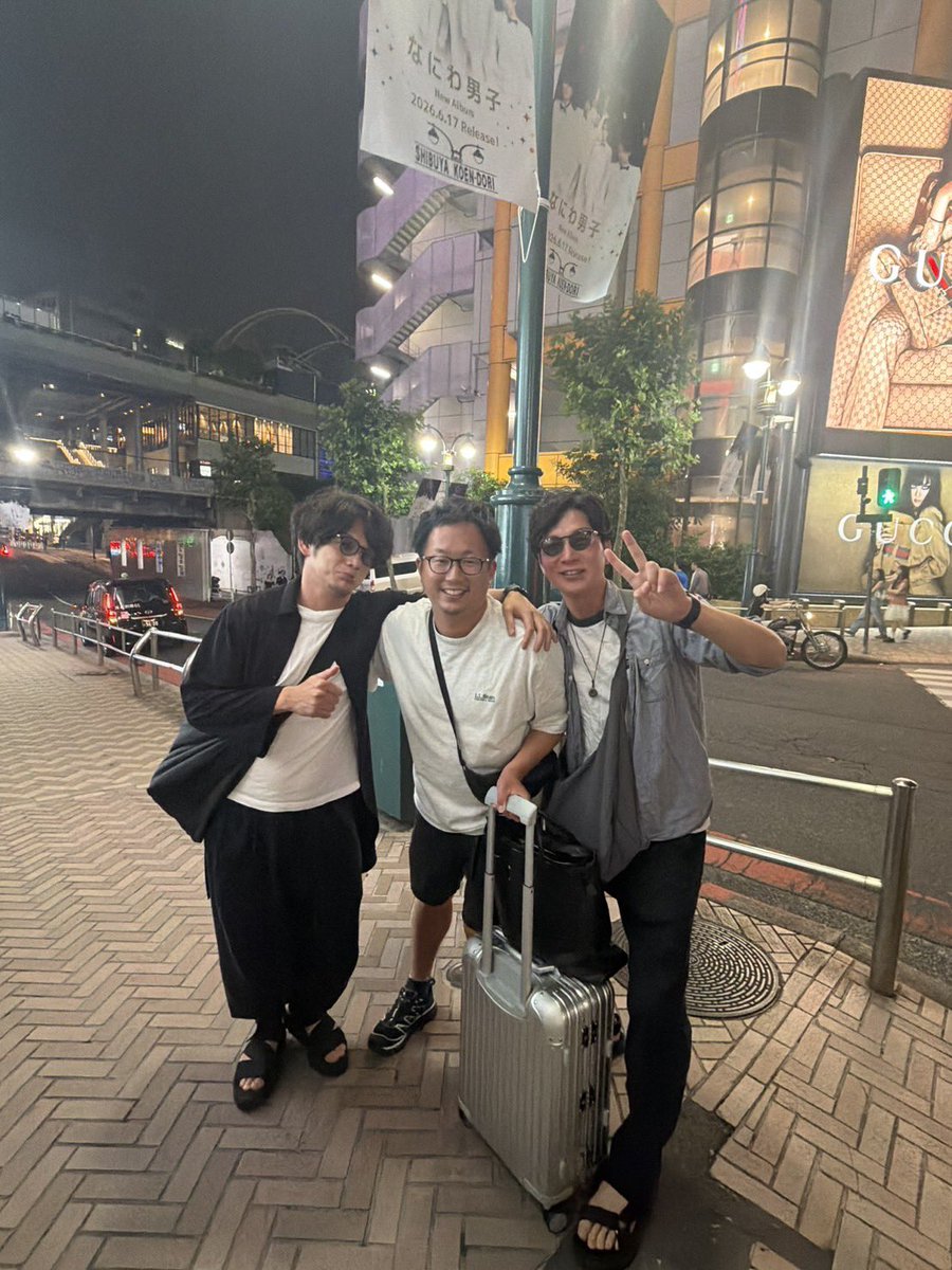 fairwith2022's tweet photo. 今日は楽しい仲間達と飲み会ᕦ(ò_óˇ)ᕤ（いや、友達と言わせてください！！！）

真面目な話や、たのしくだらない話！
ありがとうございました！

@masa_enshacho  @Bridge_yamanaka  @stmaro0804 https://t.co/DxCLAZnULl