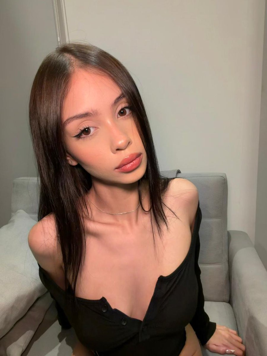 softest_hug's tweet photo. soooo, you tryna be my main squeeze or what? 😏 https://t.co/AFFBokOnuc