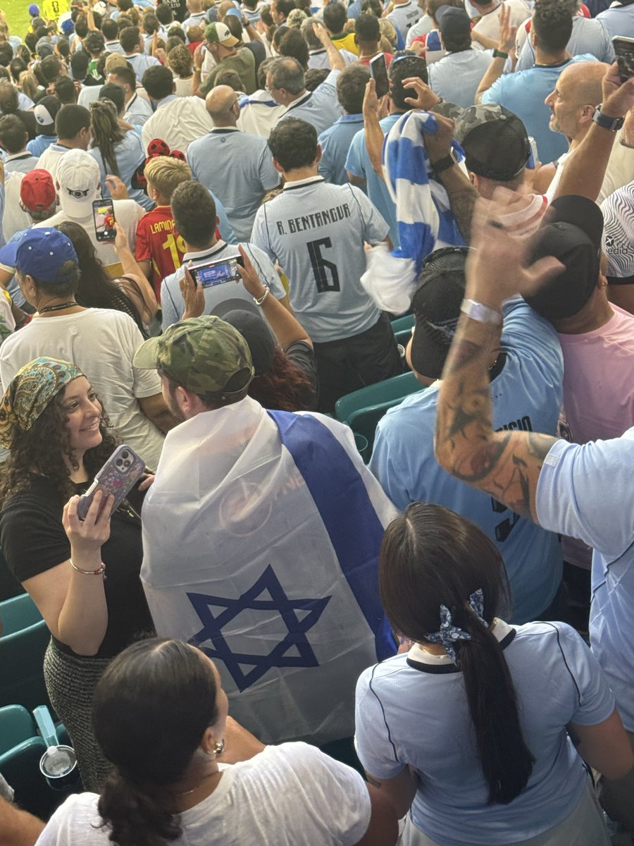MTarich's tweet photo. @DahliaKurtz Where is this? At the Uruguay game in Miami - this wasn’t a problem. https://t.co/EzWR3CLPQK