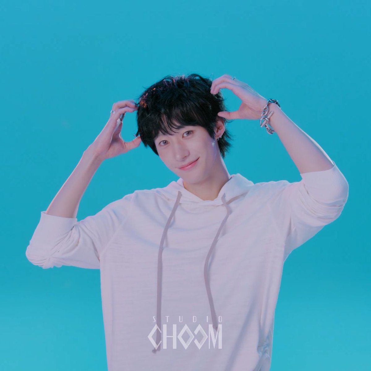 yourrubyx's tweet photo. แอนตันโตขึ้นมาก แต่น่ารักเหมือนเดิมเยย ♡ https://t.co/TtSampDAh5