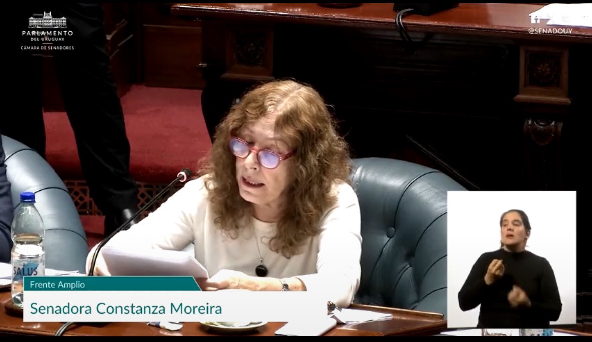 SenadoUy's tweet photo. #SesiónSenado  |  El Senado trata la aprobación del “Acuerdo Mercosur de Cooperación para Fortalecer la Lucha contra la Trata de Personas”.

🔴 Sesión en Vivo  |  https://t.co/nlFgoMYys5 https://t.co/6maKvQbZg9
