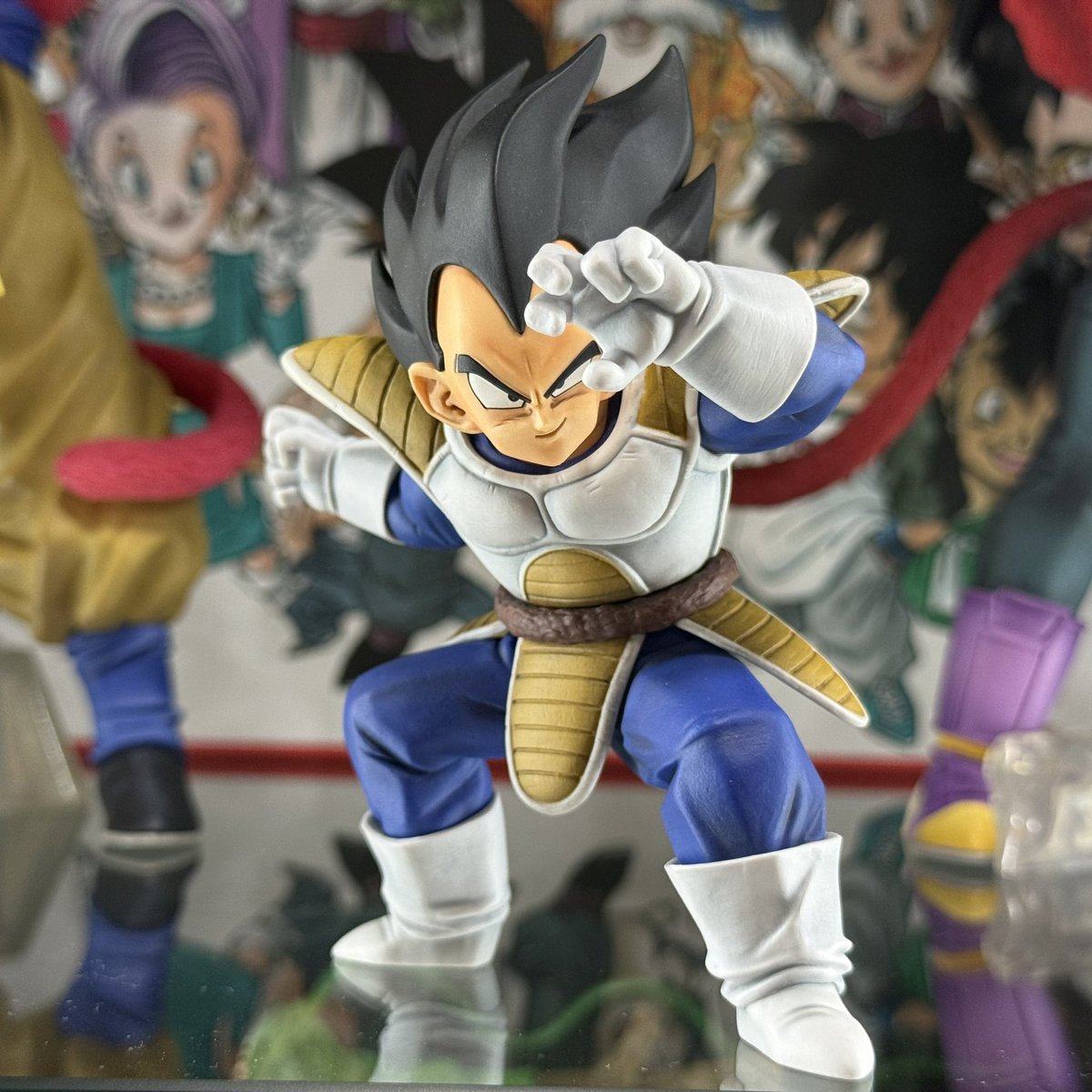 db____gohan's tweet photo. ベジータだけつや消ししてちょっとウェザリングマスター使ってみた！！
けど写真だとあんまり変化分からないな😂笑

でも自分的にはすごくお気に入り！
明日か明後日には悟空にもすこーし手を加えよう😺👏 https://t.co/5qiFpCrPZ4