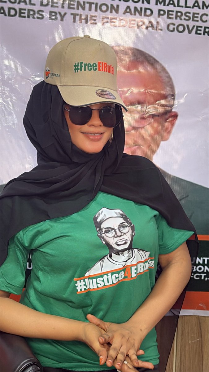 Safreenarrhh's tweet photo. We are Elrufai Girls😍

Justice for Elrufai…… https://t.co/8IDl0M1yMG