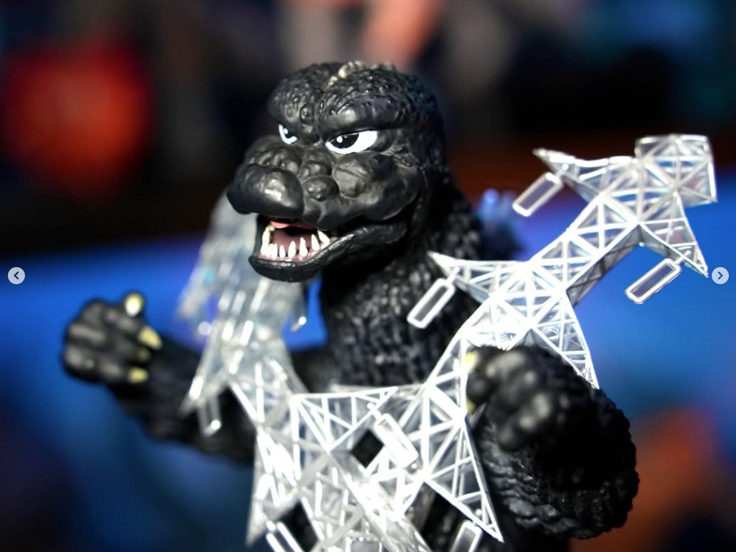 AnakinGoji74's tweet photo. @RyokoShiraishi_ @starwars @jackassworld @OutlawStarBoi & @Stephen_Stanton ウルトラマンコスモス: The Old Republic Threezero Godzilla 1974 Part 2
#SWTOR #Jackass2 #TMNT2014 #ゴジラ対メカゴジラ #MomentsOfLove2006 #白石涼子 #藍とも子 #藍ともこ #アナキン・スカイウォーカー #風間飛鳥 #松木晴子 #ウルトラマンコスモス https://t.co/pS5PErcwdR