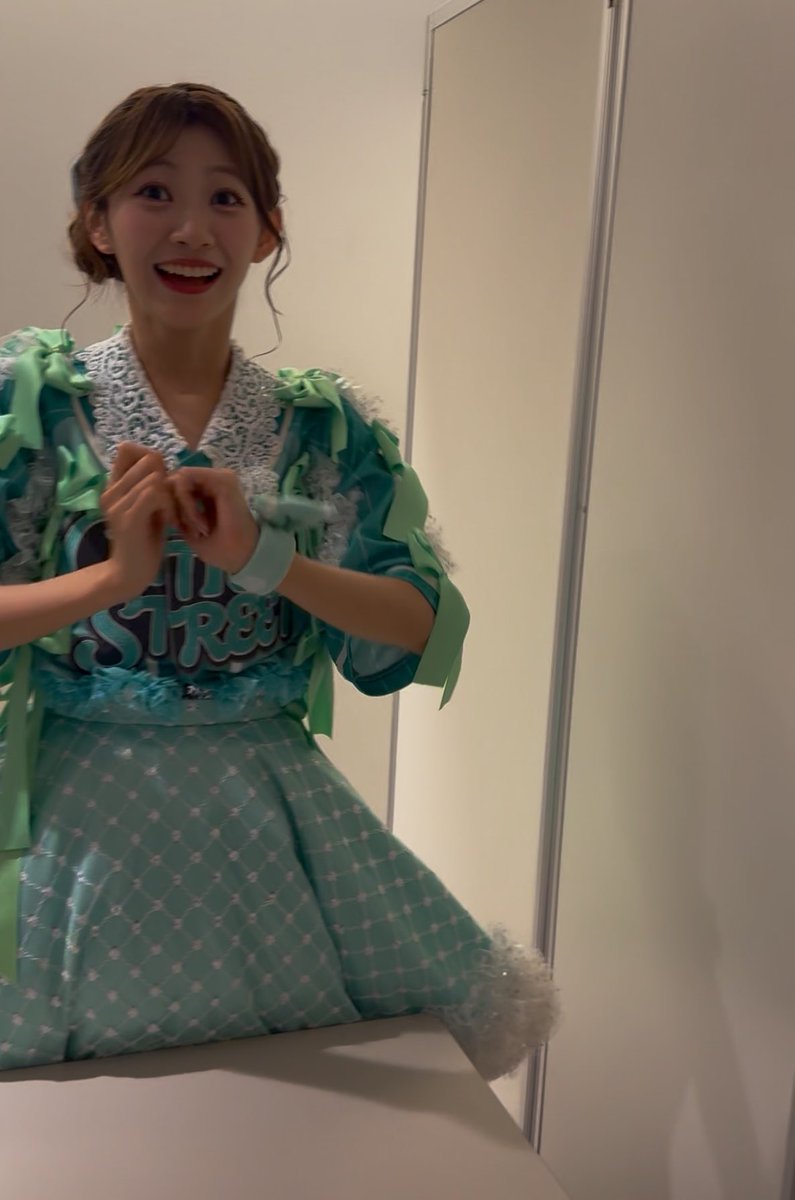 pippiv014's tweet photo. CUTIE STREET 単独LIVE -05 STREET-

💚💛🧡🩵❤️💙💜🩷

初現地でした！
席は天井だったけど、
まさかのCD1枚購入でお見送り会当てて
ふーりーによしよししてもらった💛
かなちゃんにぬいも見せれた💚

最高の1日だった！また絶対行く👊

#きゅーすと #CUTIESTREET
#ふーりーふりむいて #かなと叶える https://t.co/wWD60sOkYU