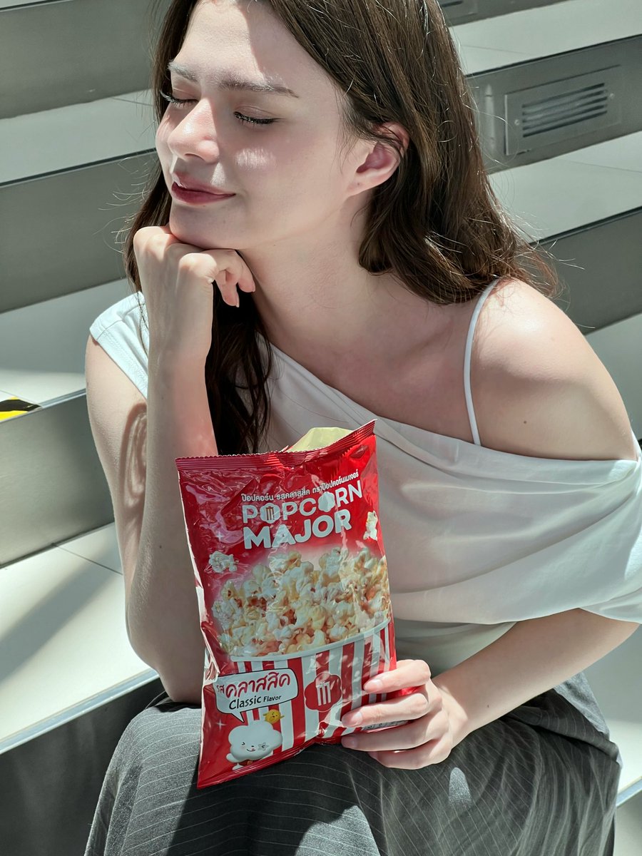 AngelssBecky's tweet photo. อร่อยยยนะ ชิมอะยังคะะ🍿

#PopcornMajor #ชีวิตติดป๊อปคอร์น
#เบคกี้ติดป๊อปคอร์นเมเจอร์ https://t.co/GApfNMjN3R