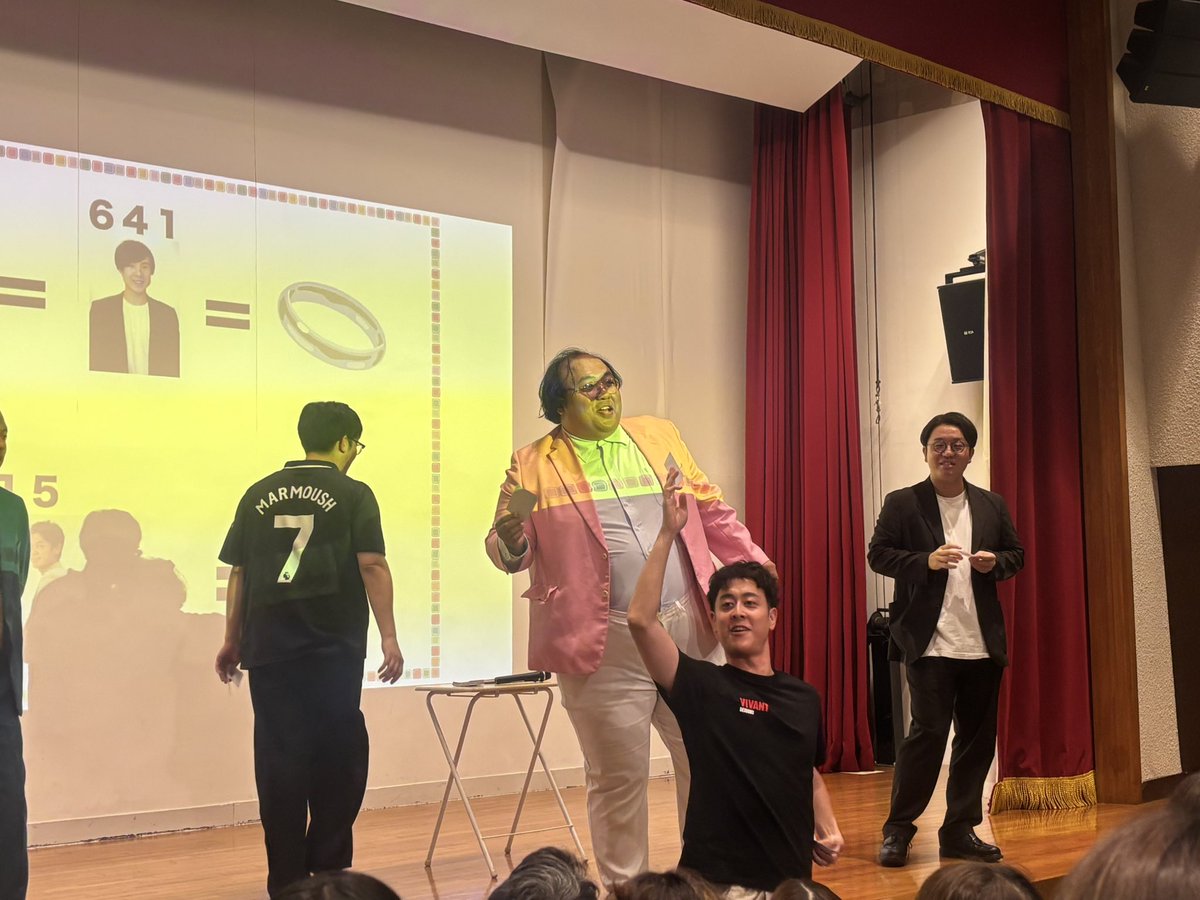 tsukuranka's tweet photo. #笑謎5 

4がめちゃくちゃ面白かったから5も即決で来ました🙋‍♀️🙋‍♀️
謎が良すぎるの‼️綺麗‼️解きながら綺麗～って言ってた。
肥満さん可愛くてありえない体型してた🍑
謎だけでも3000安いのにネタまで見れてﾊｯﾋﾟｰ✌🏻️🤍 https://t.co/fBDDWfR3uW