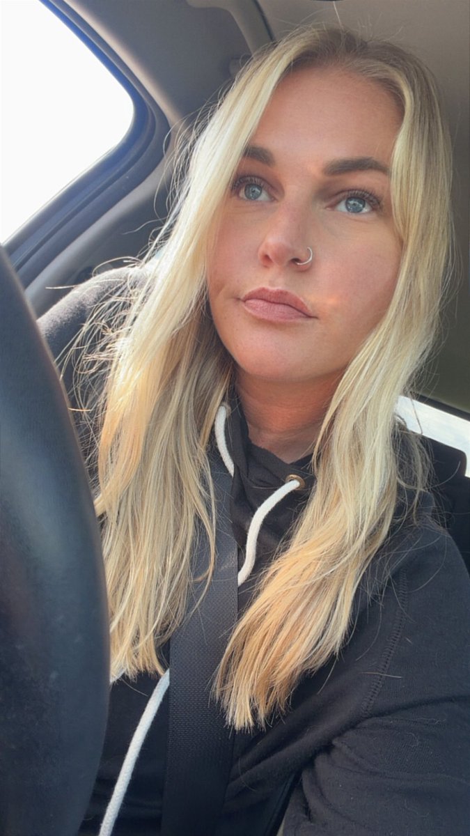 k(im)🖤 tweet media