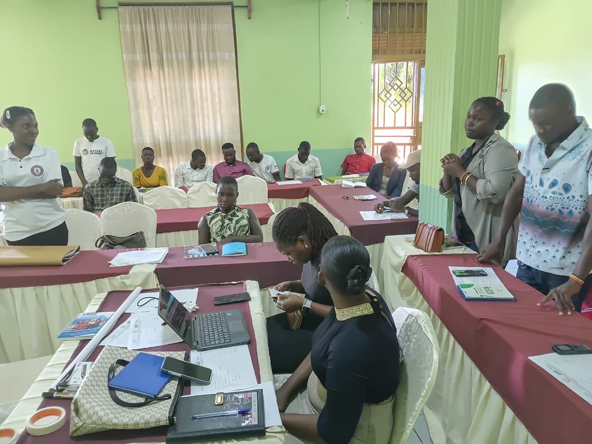 ndyan24's tweet photo. Just concluded a 2 days comprehensive training on GBV and SRHR and different referral pathways for survivors under the project “BREAKING BARRIERS” with support from @PlanUganda @ceforduganda @firdug2015 #endgbv #youthadvocacy #AccessToJustice #BreakingBarriers #EmpoweringYouth https://t.co/GFm4HWiQWN