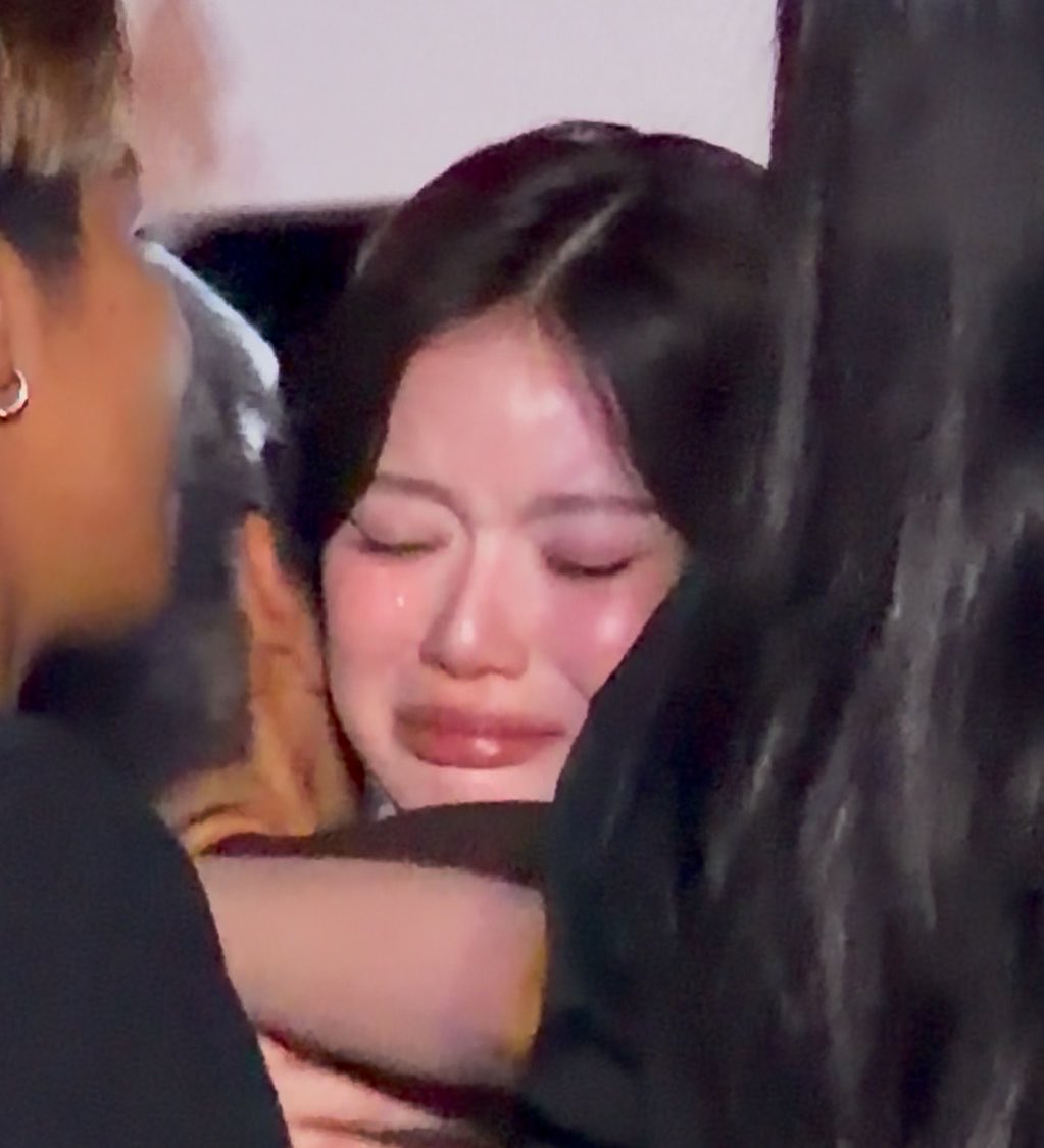 yuri_haru9's tweet photo. รีวิวหลังดู  #สอดสร้อยมาลาFinalEP https://t.co/W8MKgeJcft