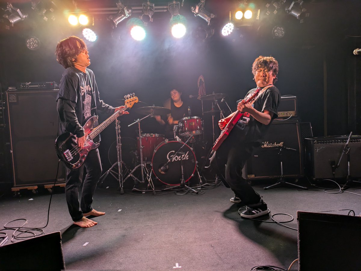 ChichiSo2013's tweet photo. 今夜の #Goith ライヴ
『Serial experiment Wednesday』
ハイファイコーヒーズさん（78回目）
トリのヨルノアトさん（13回目）
※時間の都合上、各ツーカット
6組のフル尺の賑やかなライヴだった。
出演者のみなさん、お疲れ様でした。
今夜はこれで… #おやすみなさい 。 https://t.co/2fKFnnWChZ