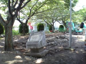 ntfiv's tweet photo. 撮った記憶の無い写真が出てきた　携帯写真の連番も在って無いし誰に撮ってもらったんだ…？ https://t.co/pxg1gJSyNU
