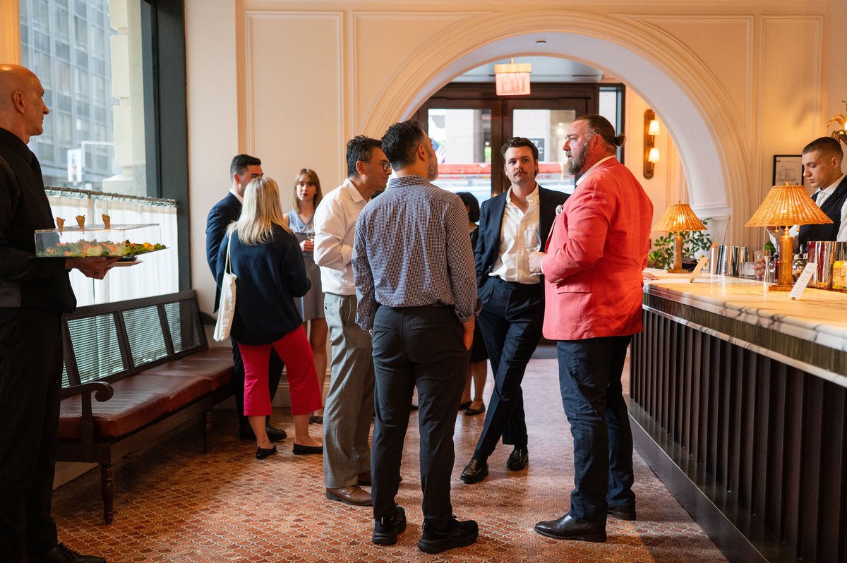 LiveDatos's tweet photo. A few snaps from dinner at last week's @neudatalab New York Summer Data Summit.

Matt Nagle had a great time connecting with investors, data providers, and industry peers. Thanks to everyone who made it such a great event!

#AltData #AlternativeData #Neudata https://t.co/pHiMIT5tMp