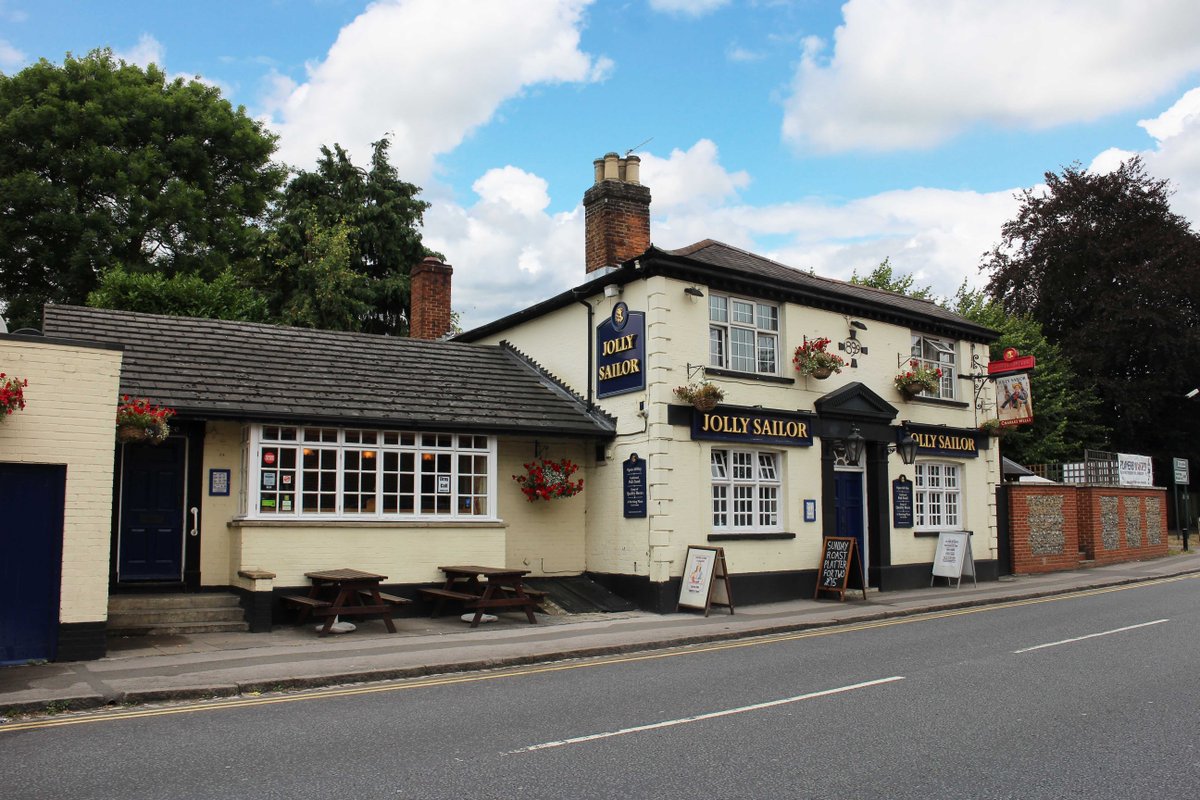 SP_Commercial's tweet photo. NEW TO MARKET: Wet-led pub for sale in St Albans

A traditional public house with two bar areas, courtyard patio, trade kitchen and four-bedroom accommodation.

Ideally positioned on a main thoroughfare between residential areas and the city centre, and the benefit of a late licence, the premises quite often picks up trade from clientele walking home from the city centre. Ideal for a hands-on owner operator or an operator already established in the area with a management team to put install.

For more information visit our website (https://t.co/RqMztVOkEI), call 01982 725900 or email southeast@sidneyphillips.co.uk.

#hertfordshire #herts #stalbans #pubsforsale #ukpubs #pubsuk #pub #pubs #commercialproperty #harpenden #barnet