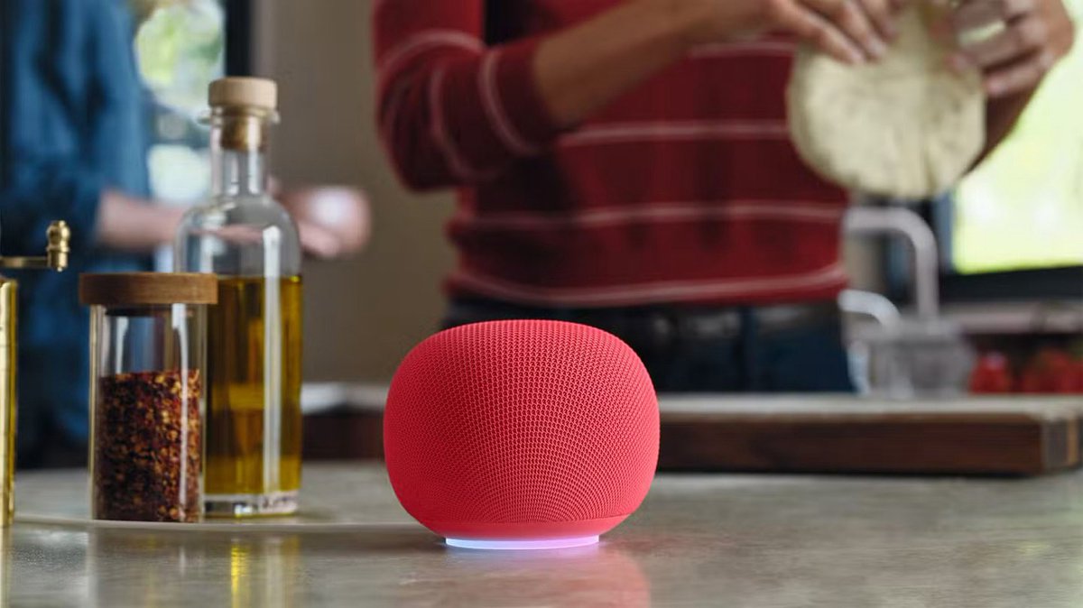 RocM301's tweet photo. Google 推出新一代 Google Home 智能音箱，6 月 25 日开卖，售价 100 美元。它搭载 Gemini for Home，支持更自然的对话和多步骤语音指令，还能自动听清环境中的声音。外观是球形设计，主打 360° 环绕音效，也能和 Google TV Streamer 组成立体声系统。 https://t.co/ibzVcSFCw2