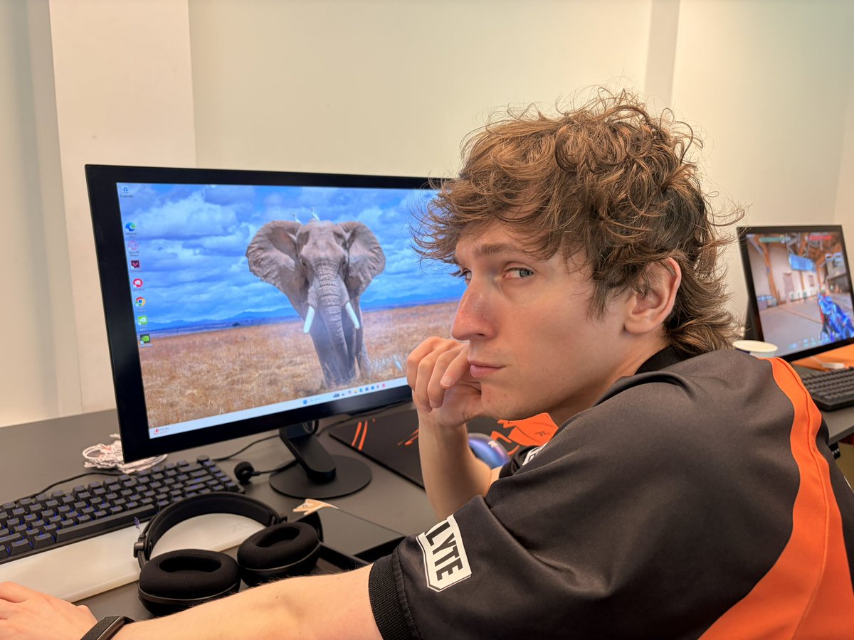 FNATIC tweet media