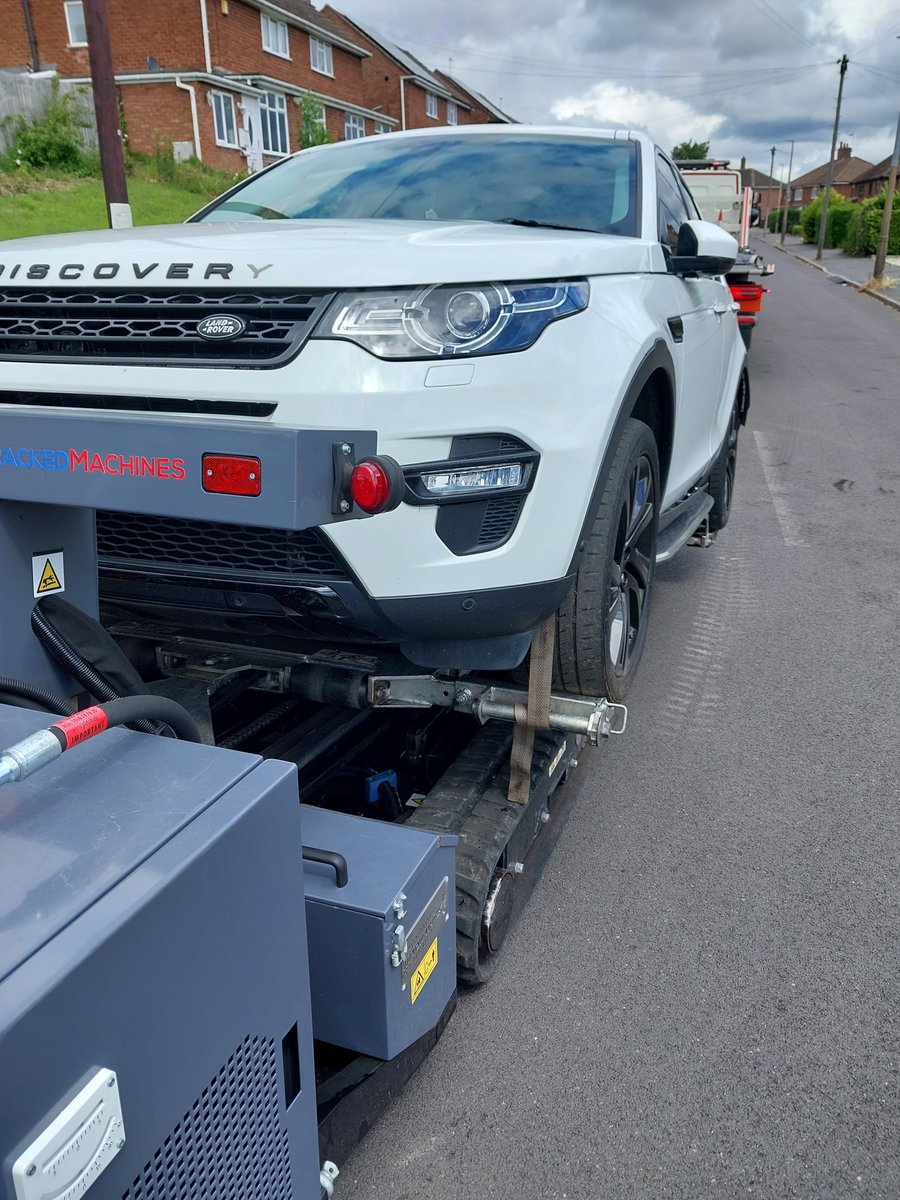 StourbridgeWMP's tweet photo. Stourbridge Neighbourhood Team have located a stolen vehicle. Please consider additional security for all keyless vehicles.
#Stourbridgenht https://t.co/KS6GmNzSaz