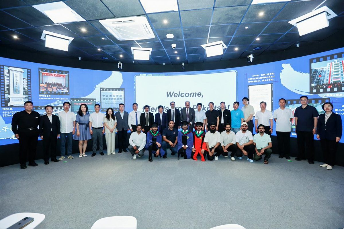 ranamashhood's tweet photo. Chairman Prime Minister’s Youth Programme, Rana Mashhood Ahmad Khan, visited the College of Engineering, Beijing University of Agriculture, where he was welcomed by the university leadership and faculty members. During the visit, a comprehensive briefing was presented on prospective collaboration frameworks with Pakistan, with a particular focus on vocational training, skills development, and youth capacity building. The discussions highlighted a shared commitment to strengthening Pakistan-China cooperation and creating new avenues for equipping Pakistani youth with globally competitive skills and opportunities.

#Ranamashhood