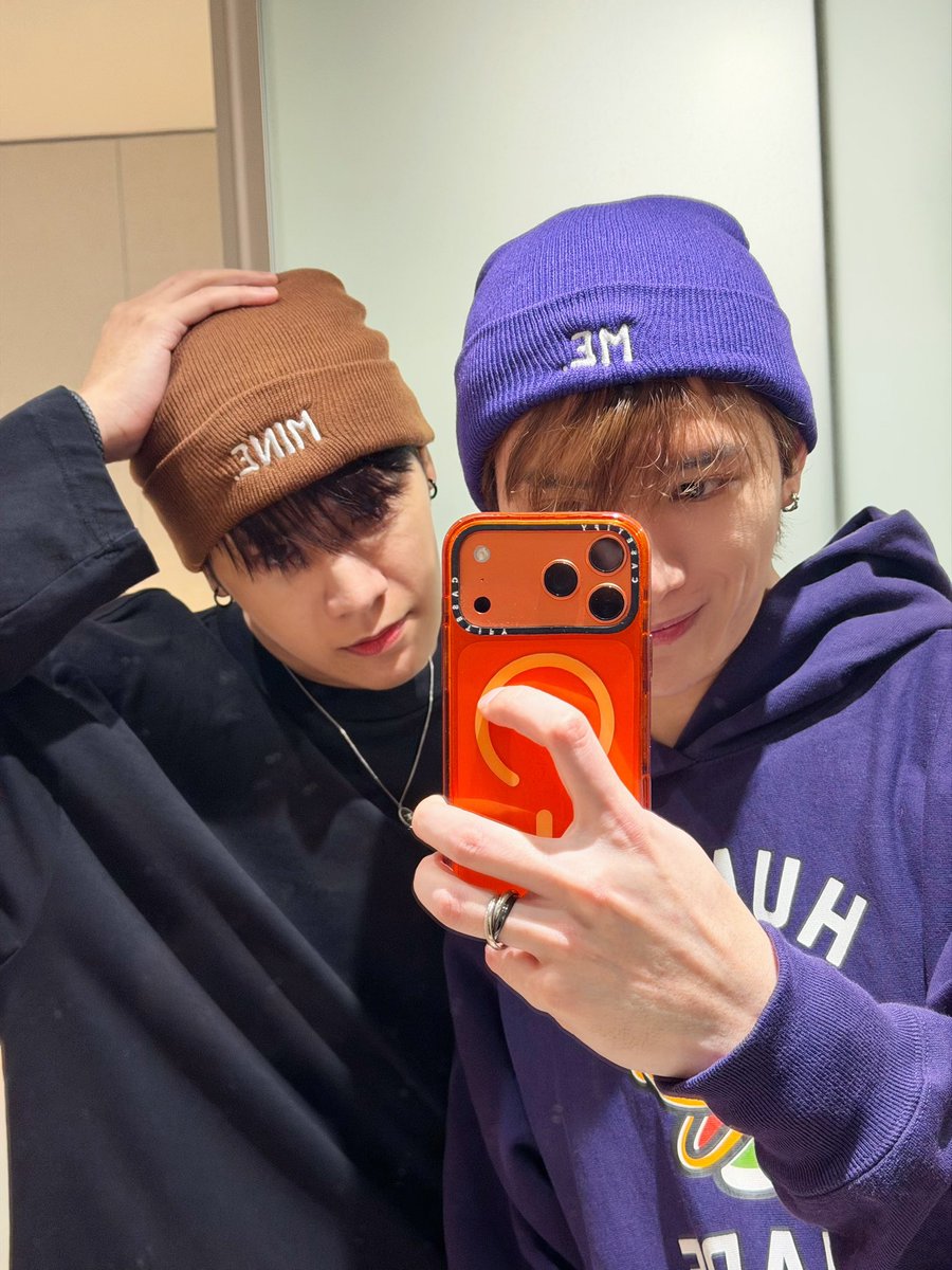 Wanassarin1's tweet photo. น่ารักมากมันเริ่ดมากคะพี่
 ขอบคุณน้าา รักๆนะ 🐢🦁😍
@kristtps @stjinx_maya

KRISTSINGTO​ OUT​ING​ DATE​

#GMMTVOuting2026
#คริสสิงโต
ขอบคุณทุกภาพทุกคลิป🙏😘 นะคะ https://t.co/KqRYEhAafL