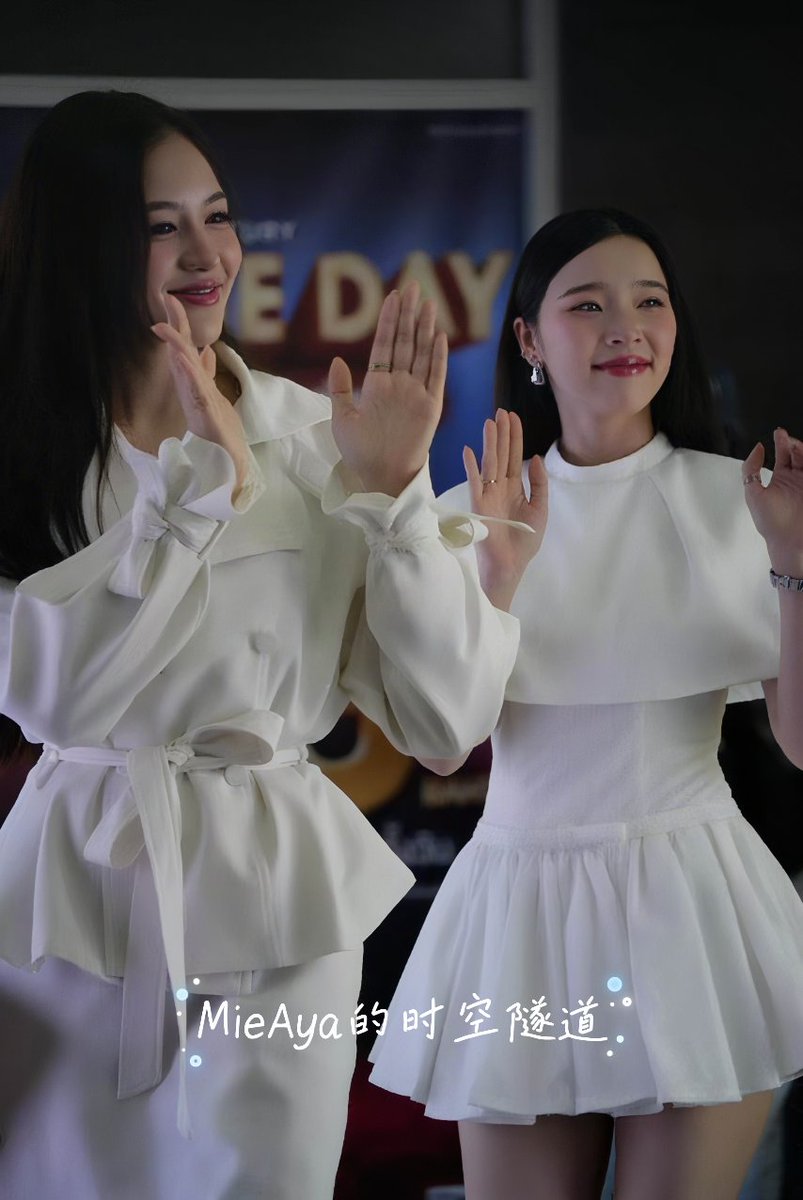 MieAyaCN's tweet photo. 🐳🦄
Every smile, every glance, every moment~simply breathtaking. ✨
@miephat
@ayaorapan 

#miephat #ayaorapan 
#MieAya
#LoveBeyondDreamsFinalEP https://t.co/JAZpOqP9XI