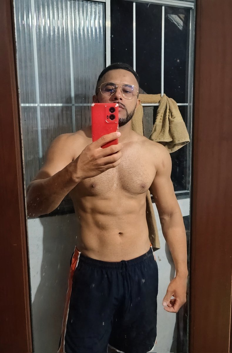 DanielS71883880's tweet photo. Amando meus resultados 🙂💛 https://t.co/EqN0M2cIDB
