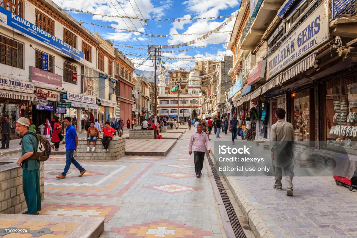 XLB_Psionics's tweet photo. Also look at how clean Ladakh (Little Tibet) is
Completely different to the rest of India https://t.co/LBoYe6wGfp