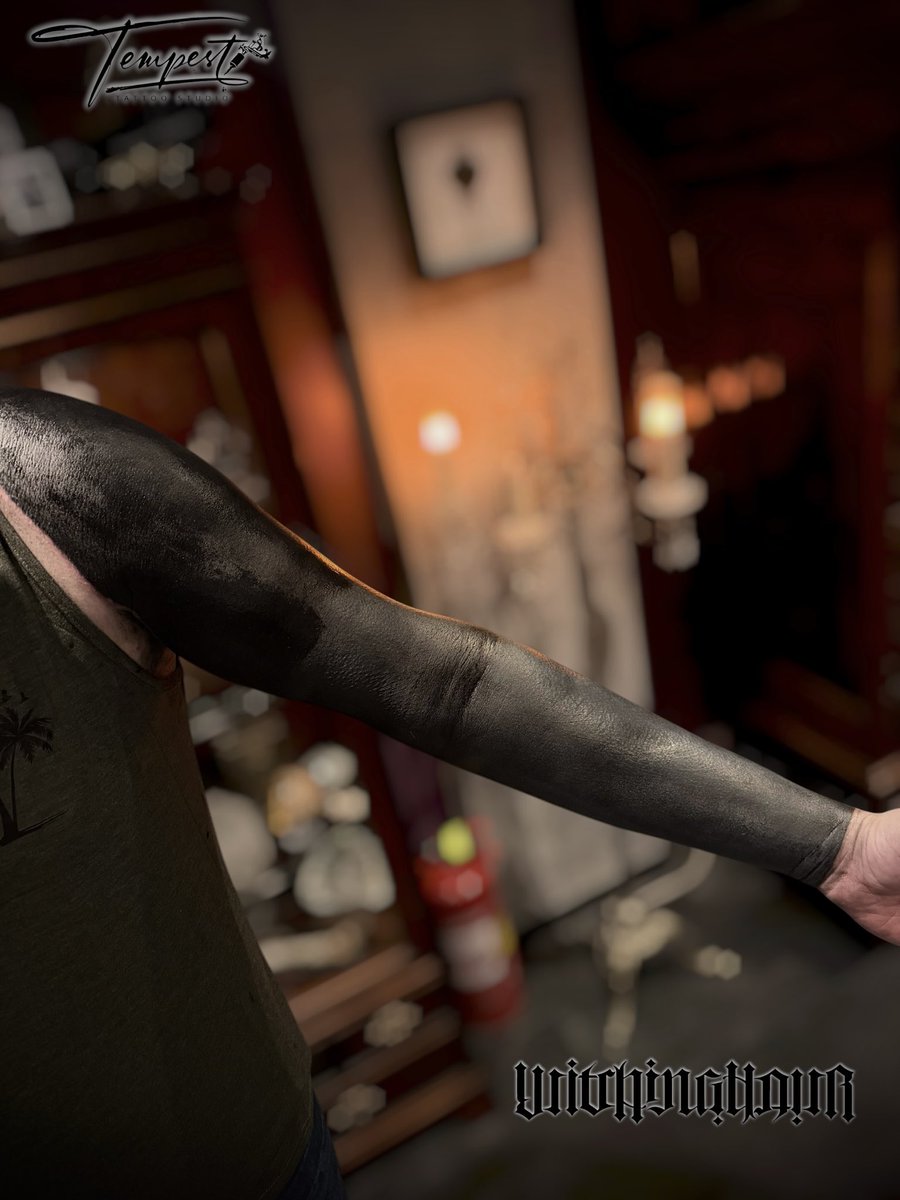 WitchinghourT's tweet photo. Blackout Tattoo Sleeve by Bobby Grey at Tempest Tattoo Studio Amsterdam
#blackouttattoo #blackoutattooartist #bobbygrey #heavyblackworktattoo #coveruptattoos #empesttattoostudio #tattooartistsamsterdam https://t.co/fL2R86Z1gW