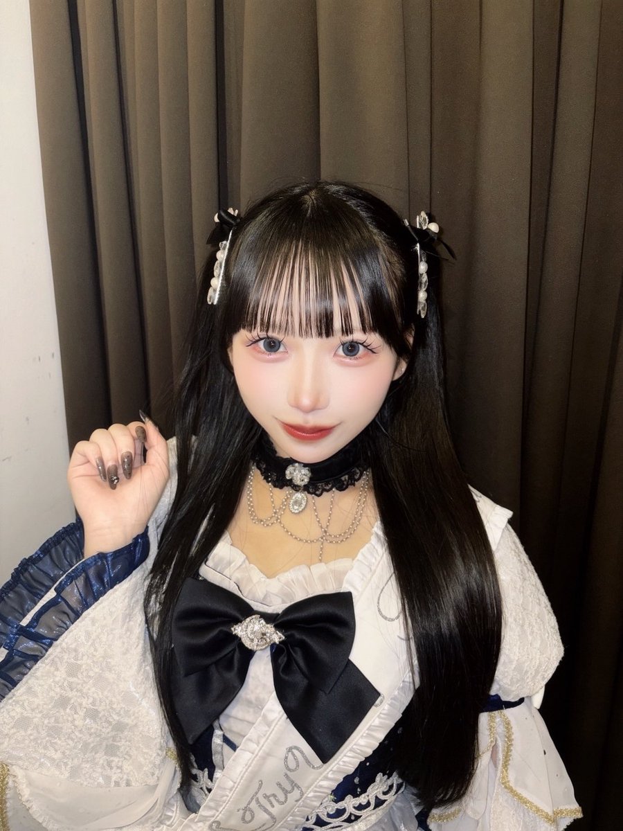 つきみゃんの久々チェキでした！TRYVIIのライブは沸きオタクが元気で