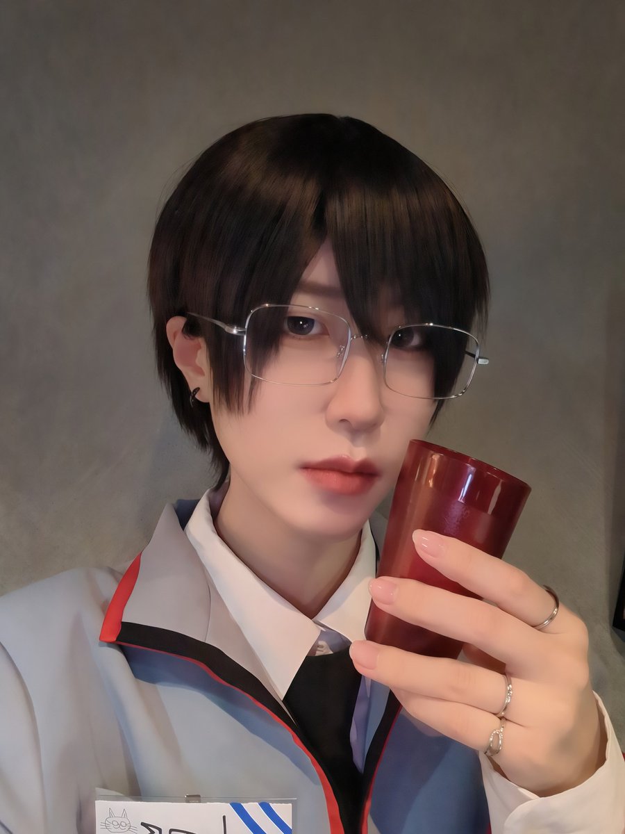 LEGION_nagi's tweet photo. 【下番報告】
キャスドリありがとー！
3度目まして！たくさん報告に来てくれてありがとう🦫
配信ちょっとしかいれなかった…あしたはもうちょっとお話できますように…！！
次回の上番は18日(木)20時🐧
 #軍事機関LEGION https://t.co/CDQIStyplZ